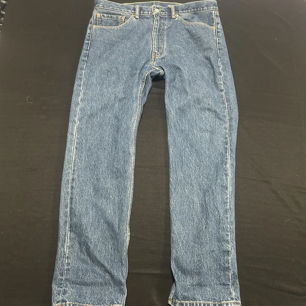 Levi's 505 Men's Straight Leg Jeans Classic Fit size 36 x 32 Blue Denim